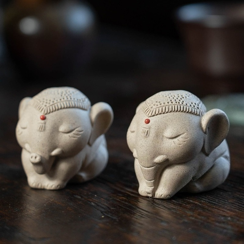 1 PC 보라색 점토 평화 코끼리 차 애완 동물 인형  - Unique Table Accessories 리뷰 및 가격