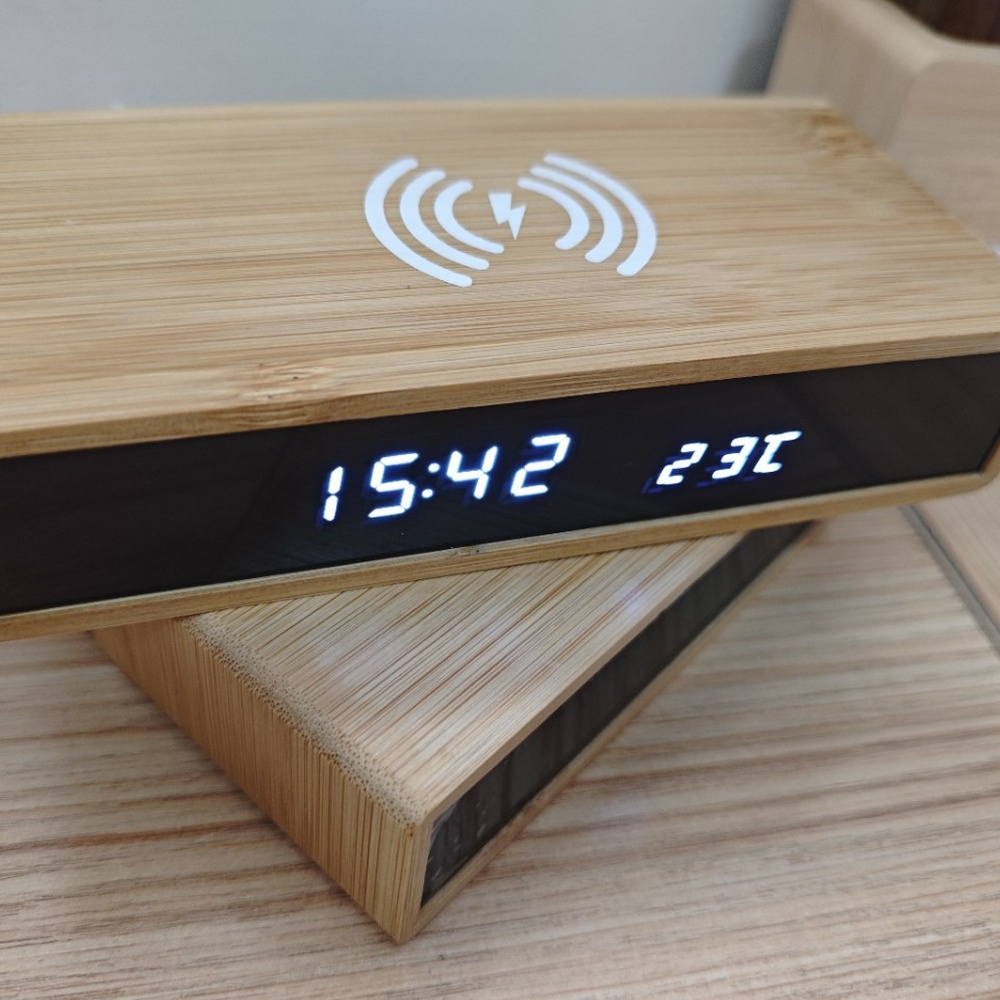 다기능 대나무 디지털 시계 무선 충전기 LED 미러 표 - Office Table Accessories Unique 리뷰 및 가격
